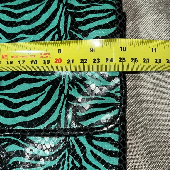 🔥SALE! Longchamp Zebra Embossed Leather bag - Picture 7 of 8